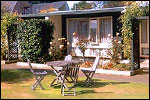 AVONHEAD GARDEN MOTEL - 